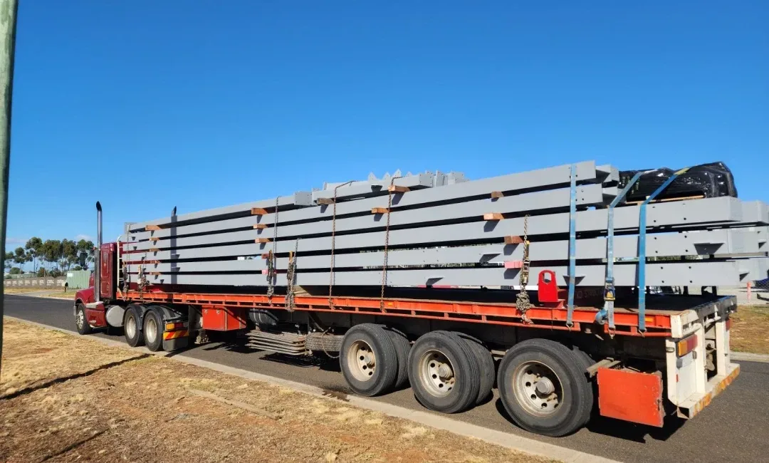 Truck delivering steel from Melbourne to Sydney